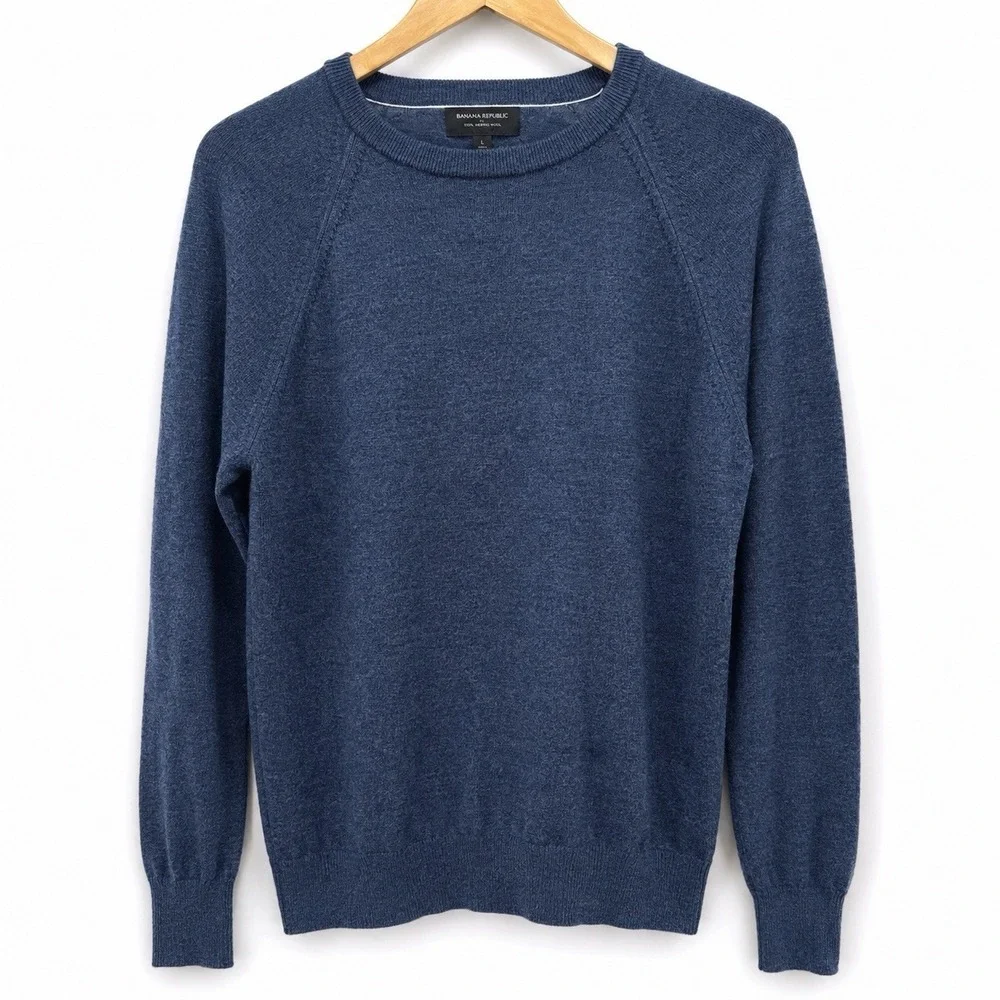 Banana Republic 100% Merino Wool Sweater Blue Crew Neck Long Sleeve Men's L